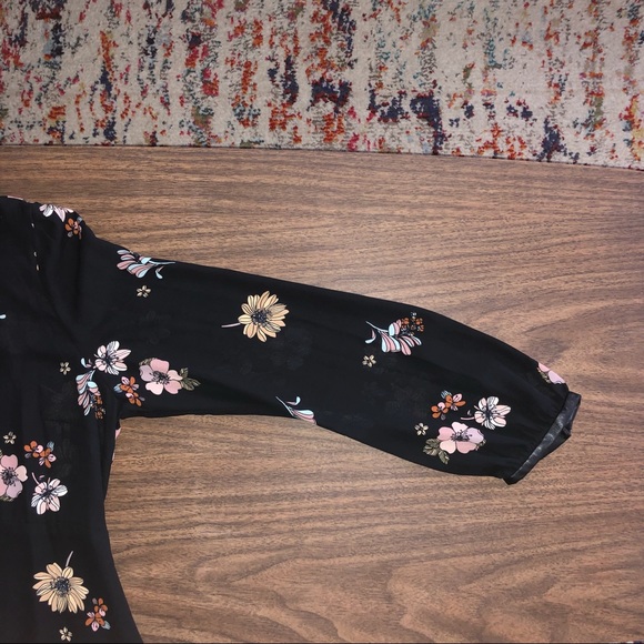 Who What Wear Black Maxi Dress Keyhole - Picture 5 of 7